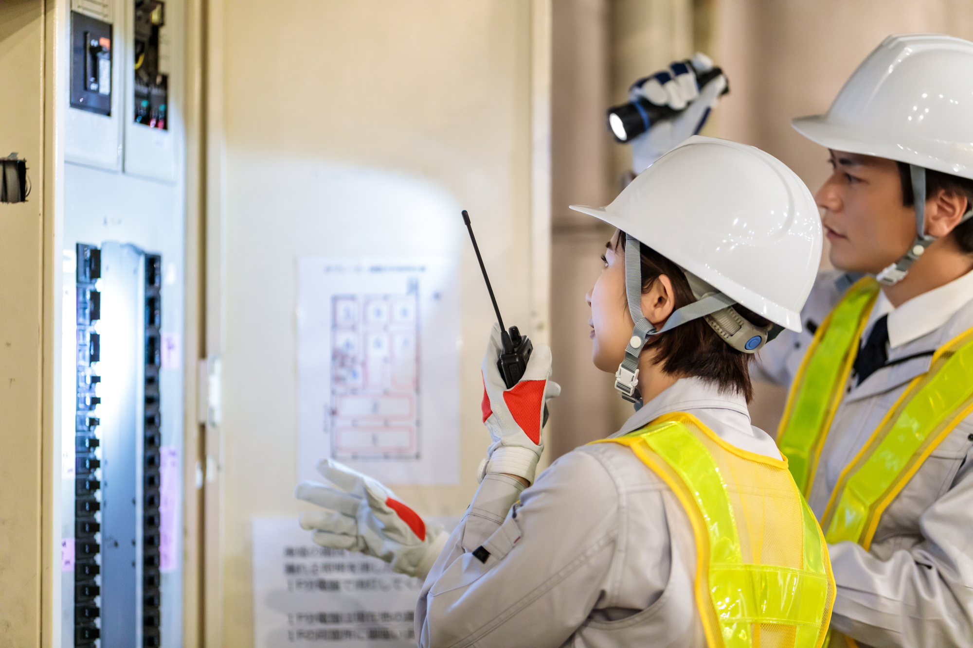 正社員 設備施工管理 電気工事施工管理 電気工事求人イメージ