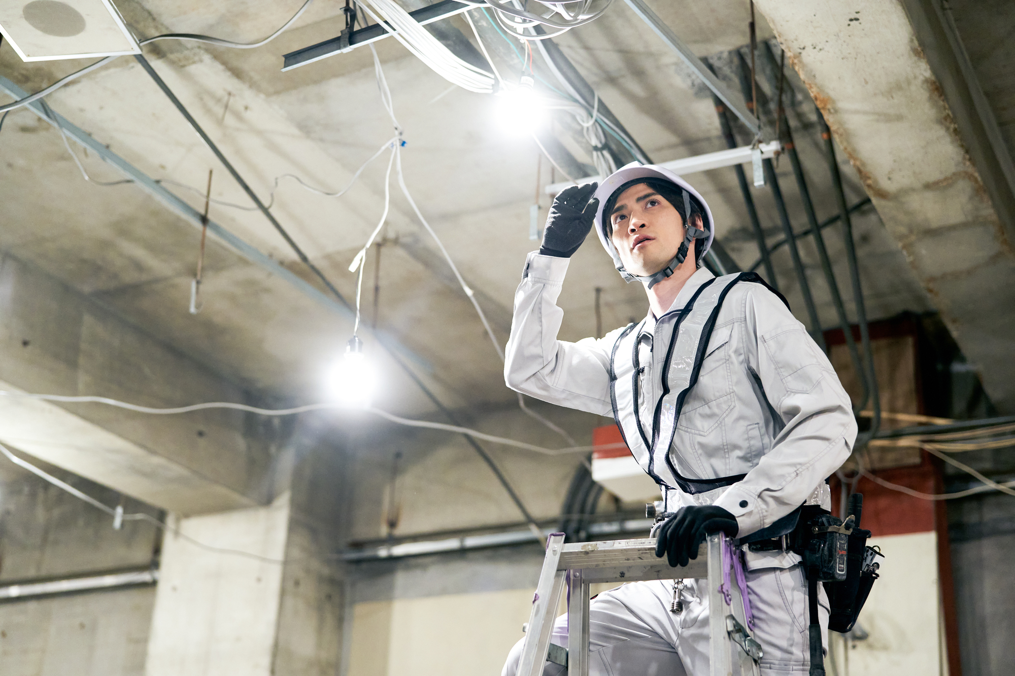 正社員 設備施工管理 空調工事施工管理 電気工事施工管理 電気工事求人イメージ