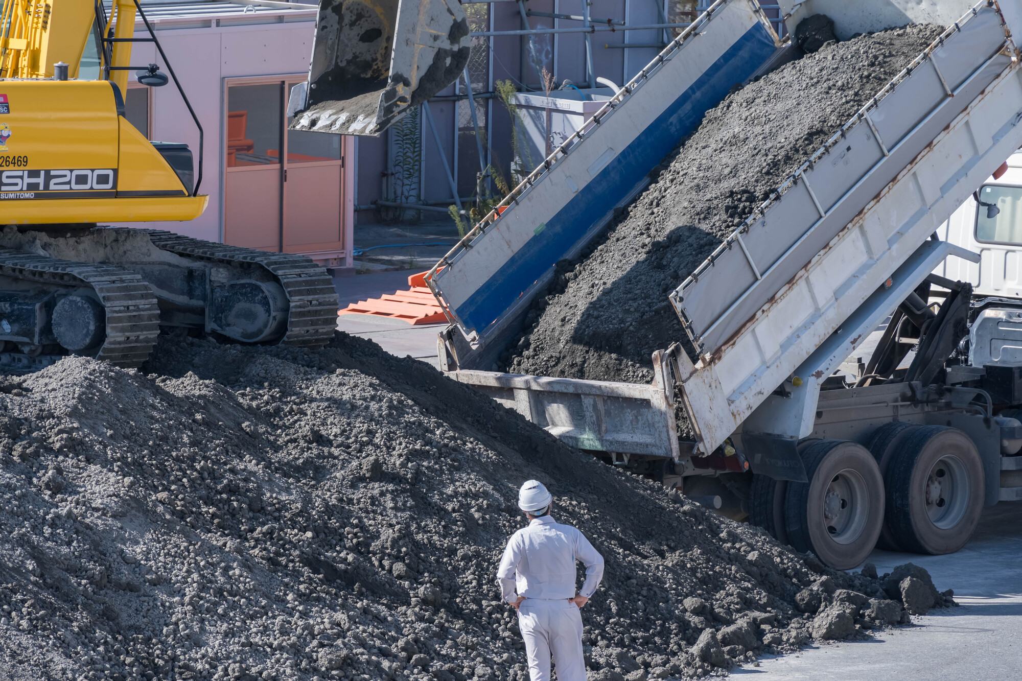 正社員 建築施工管理 土木施工管理 設備施工管理 管工事施工管理 給排水工事施工管理 電気工事施工管理 電気工事求人イメージ